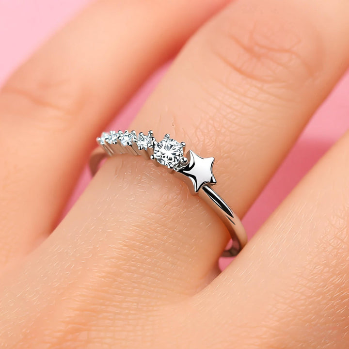 Classic Star Zirconia Ring