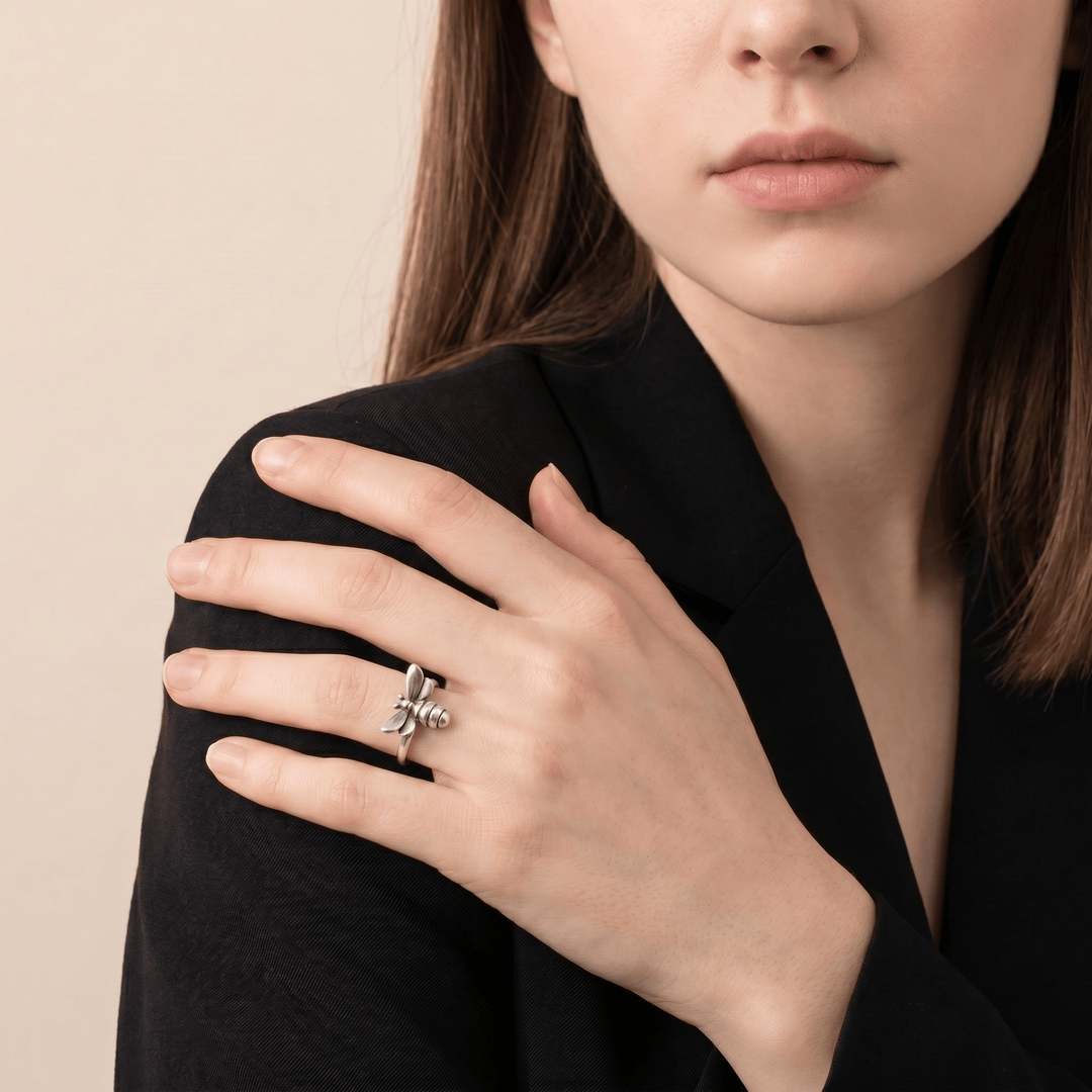 Wild Bee Ring - (ADJUSTABLE)
