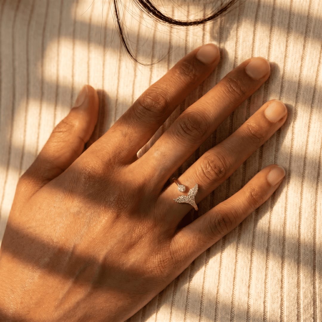 Aurora Tail Ring - (ADJUSTABLE)