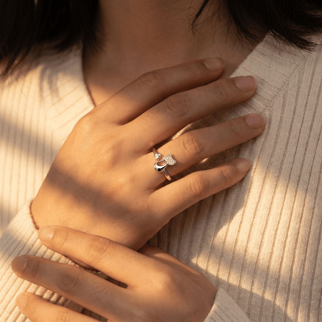 Tail of Love Ring - (ADJUSTABLE)