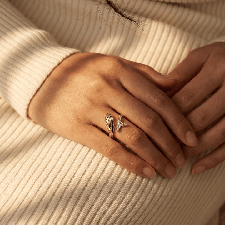 Sapphire Whale Ring - (ADJUSTABLE)