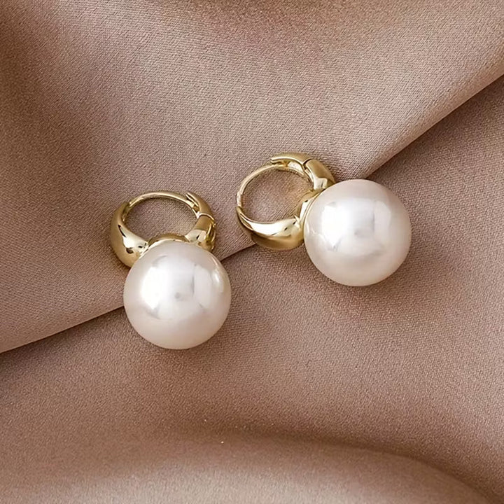 Classic Pearl Drop Earrings