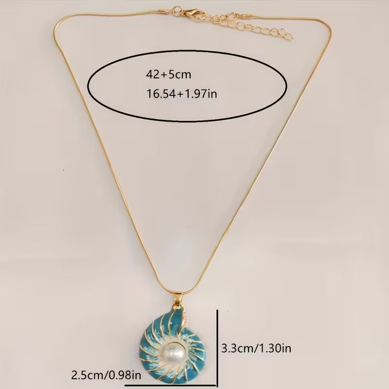 Seashell Pearl Gold Necklace