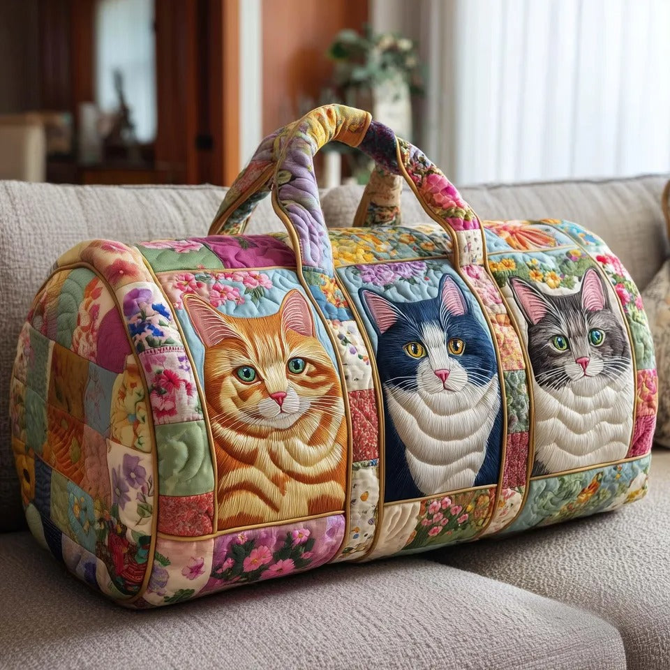 Realistic Cat Patchwork Quilted Duffel Bag