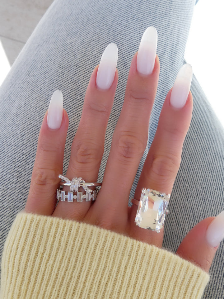 Crystal Twist Ring (Silver)