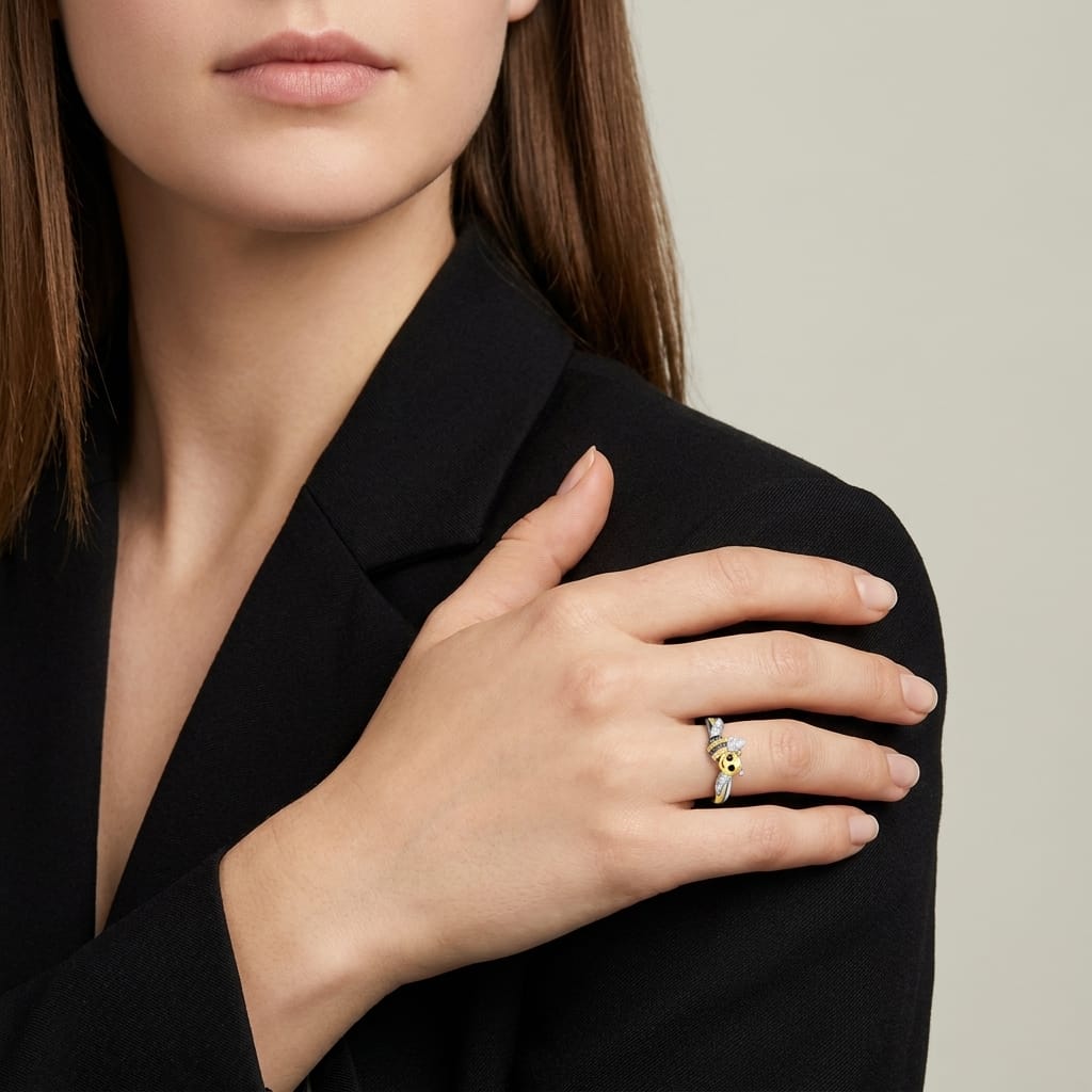 Honeybee Ring
