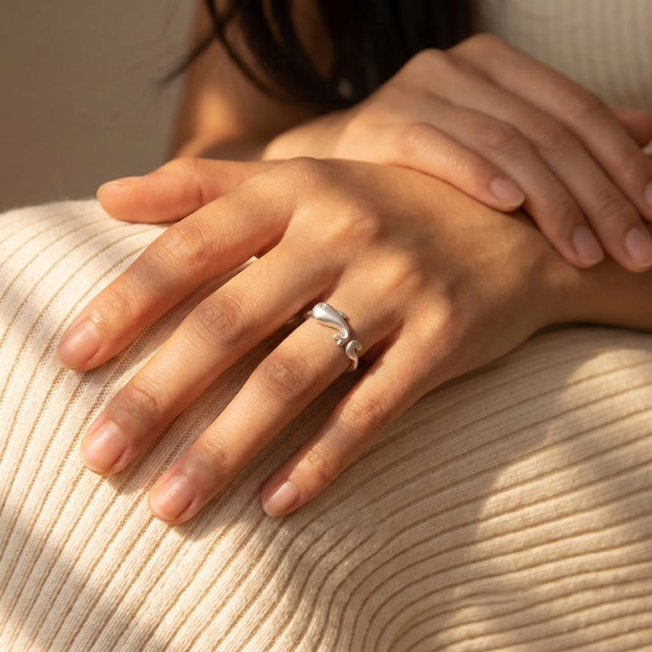 Baby Whale Ring - (ADJUSTABLE)