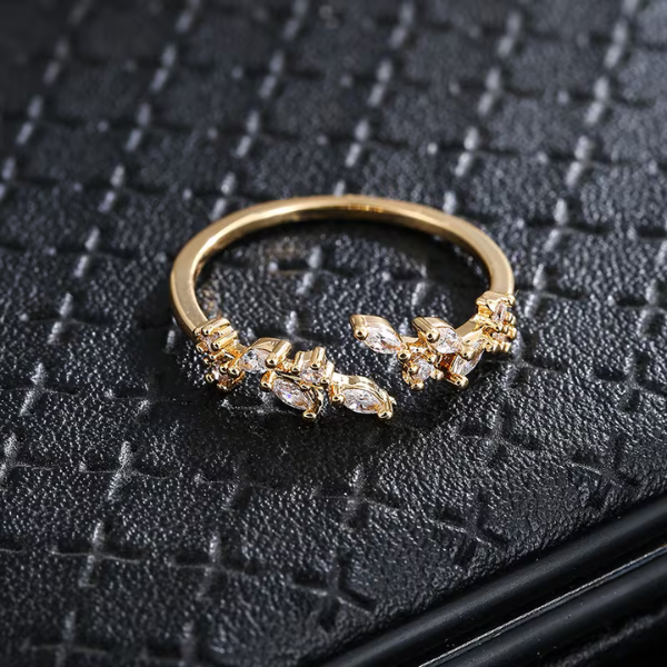 Elegant Adjustable Zirconia Ring