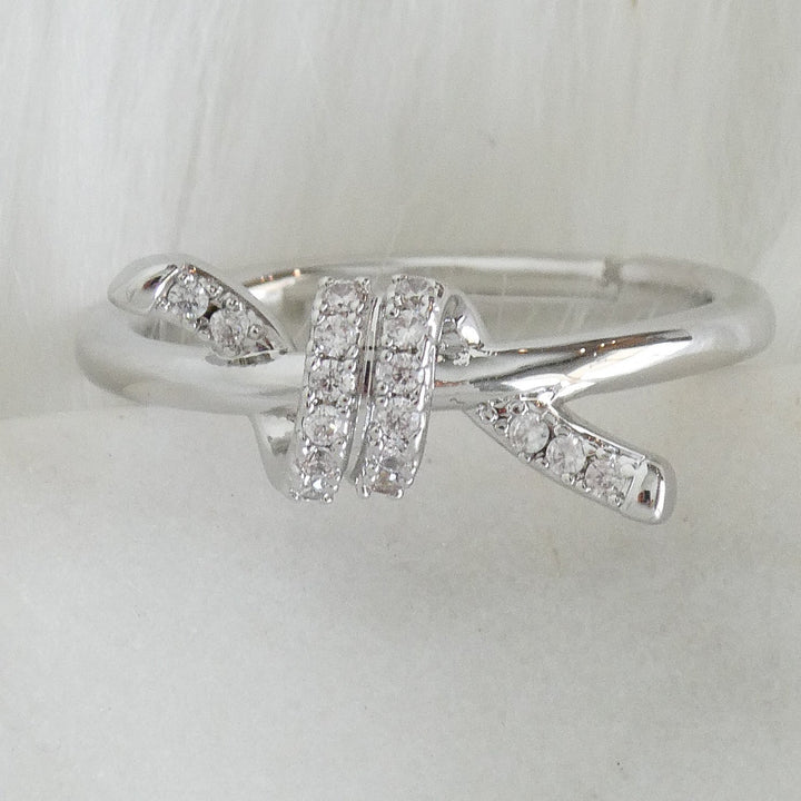 Crystal Twist Ring (Silver)