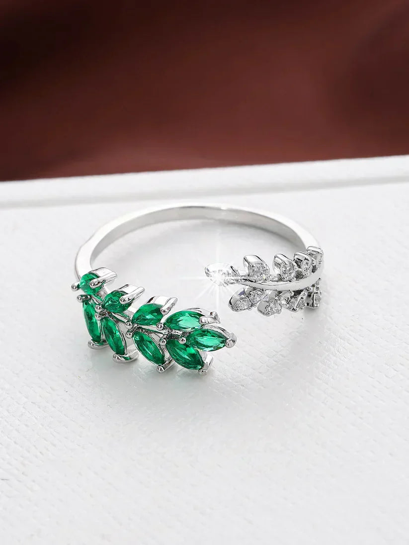 Vivara Lyselle Ring