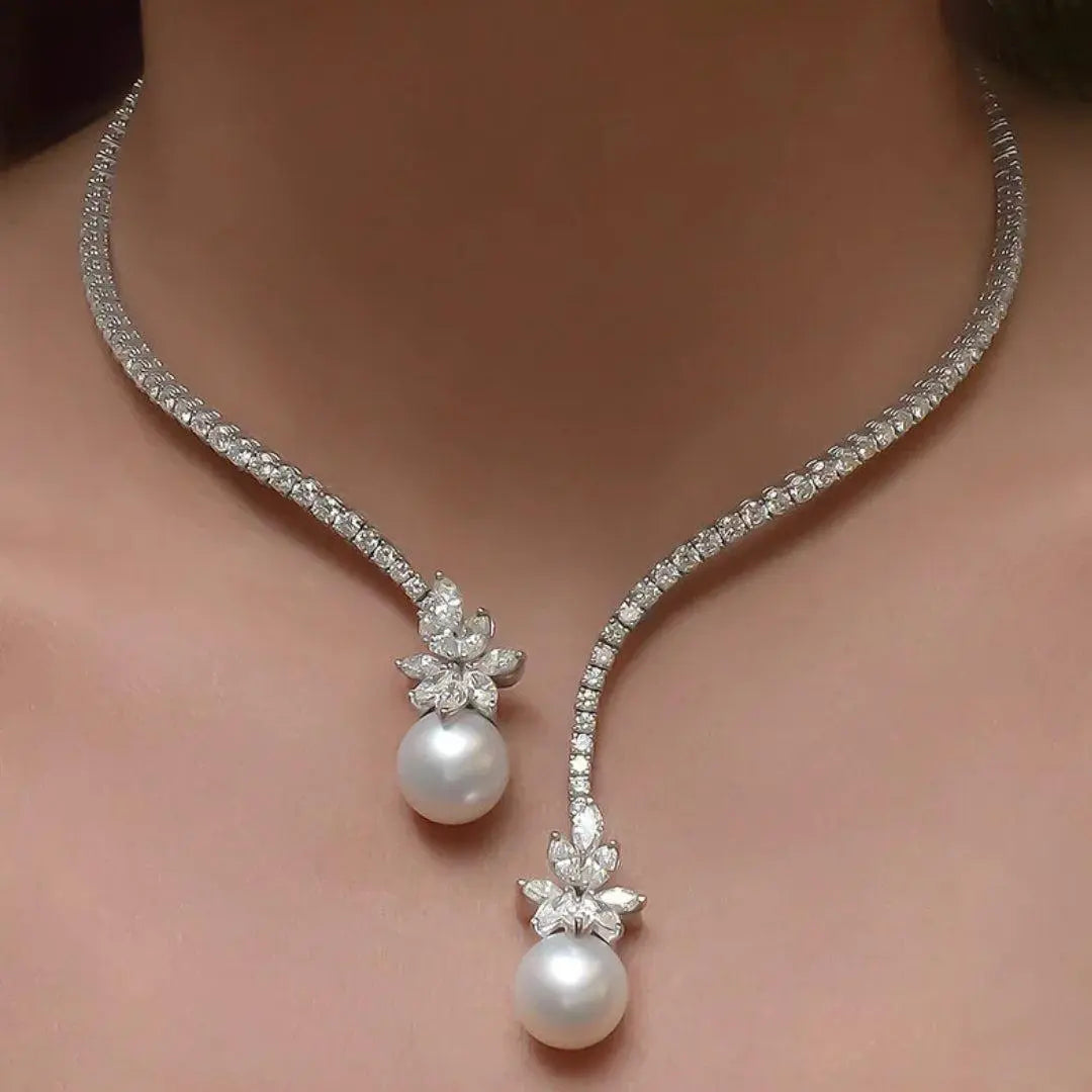 Natalia | Elegant and Bright Necklace with Sterling Silver Pearls