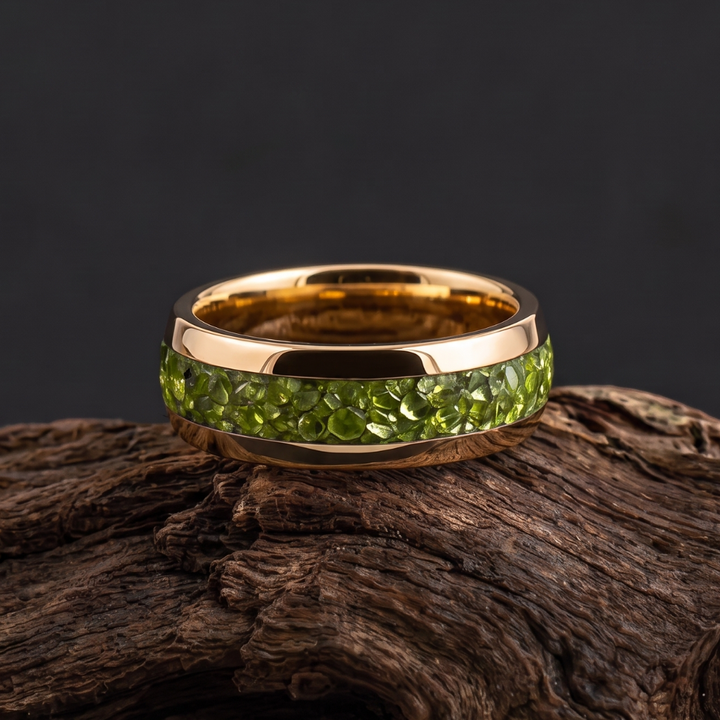 Imperial Emerald Crest Band