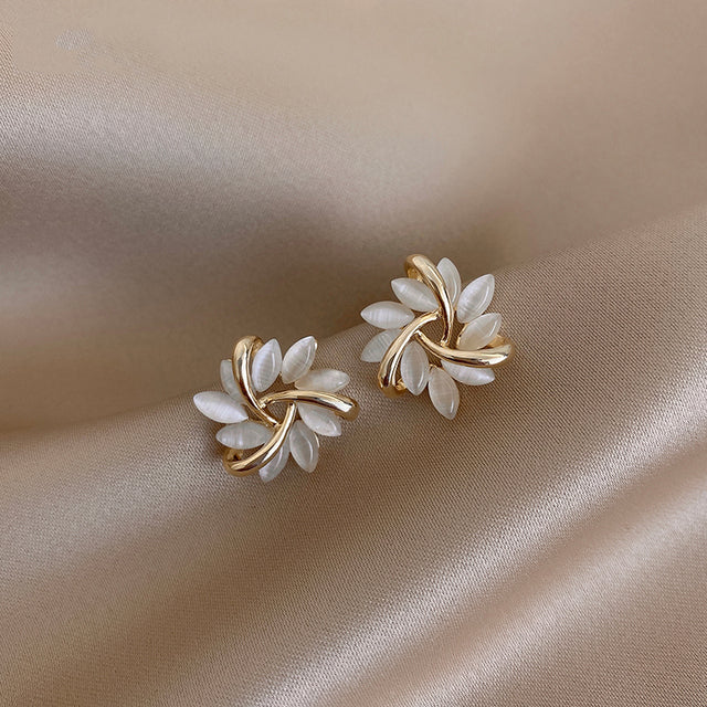 Elegant and Exquisite Circular Opal Flower Stud Earrings in Gold