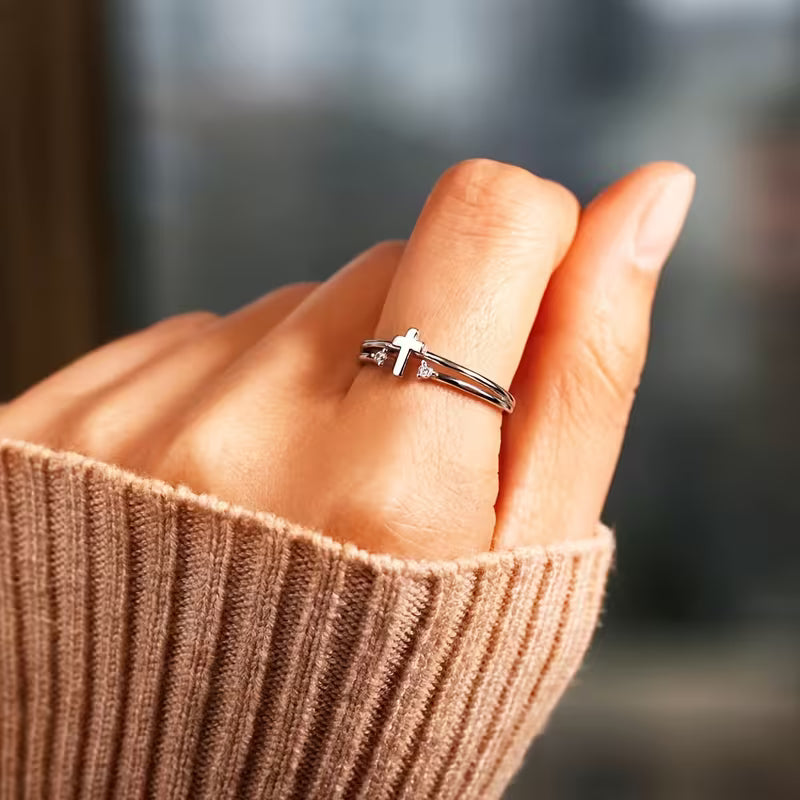 Elegant Cubic Zirconia Ring