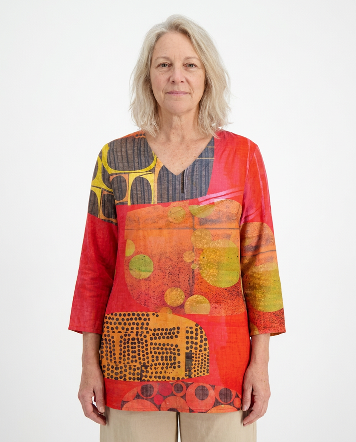 Lucie | Long Blouse with V-Neck