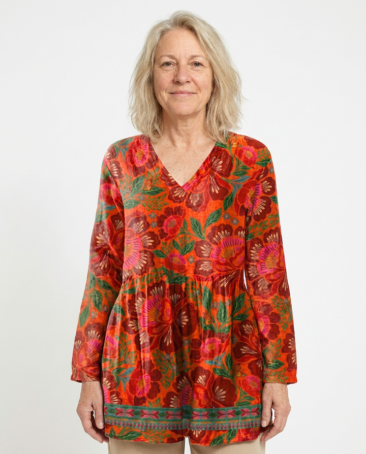 Marion | Long Blouse with V-Neck