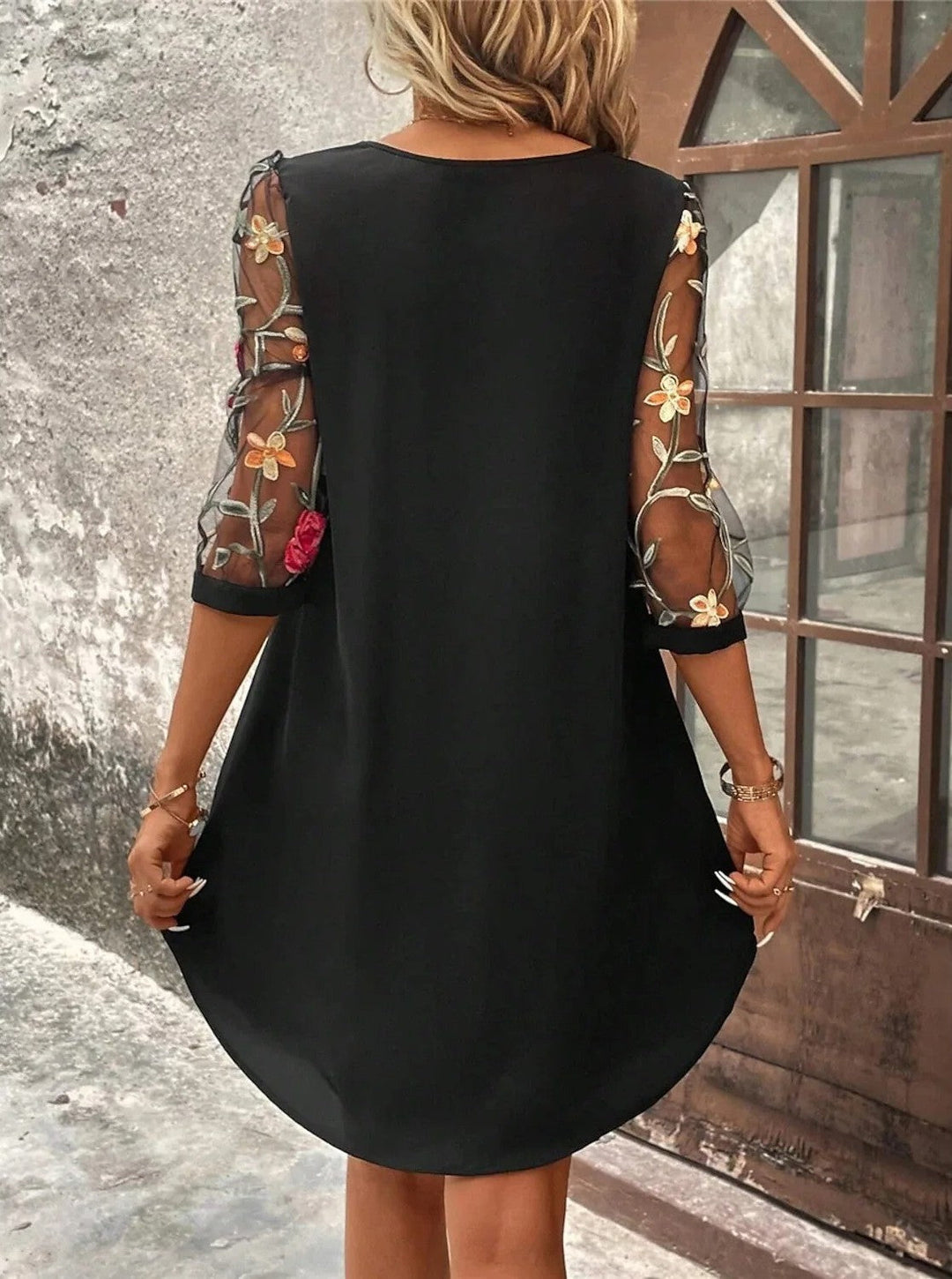 Mia | Light and Elegant Summer Dress
